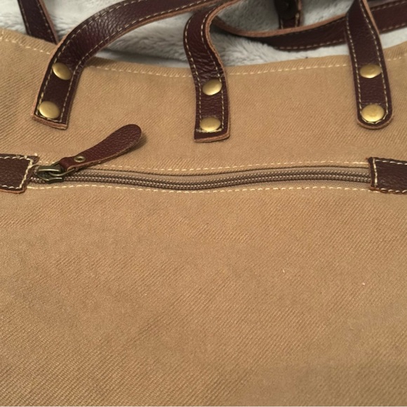 Myra Iridescence Brown Patterned Tote Bag Large Zipper Top - Picture 9 of 12